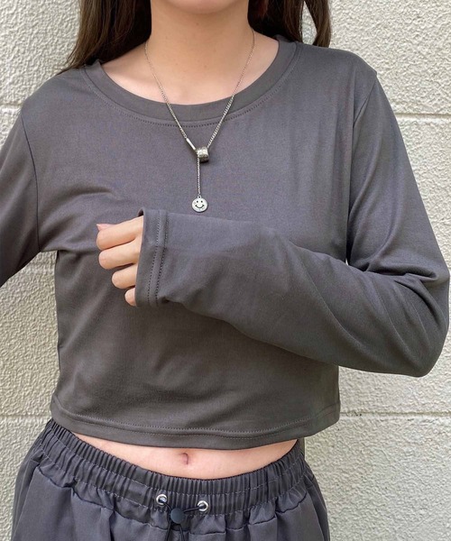 NANEA(ナネア)の「クロップド丈ロングTシャツ(Tシャツ/カットソー・レディース・ホワイト/グレー/ブラック・X-LARGE/LARGE/MEDIUM)」の18枚目の写真