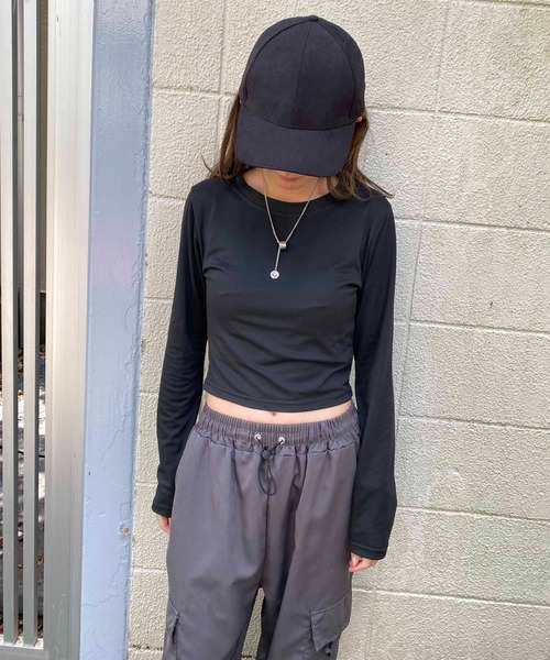 NANEA(ナネア)の「クロップド丈ロングTシャツ(Tシャツ/カットソー・レディース・ホワイト/グレー/ブラック・X-LARGE/LARGE/MEDIUM)」の14枚目の写真