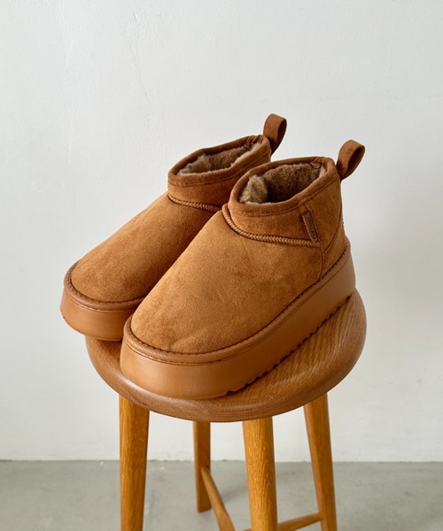 CLEA（クレア）の「厚底ショートムートンブーツ（ブーツ・レディース・キャメル/ピンク/アイボリー/ブラック・23.5cm/24.5cm）」の19枚目の写真