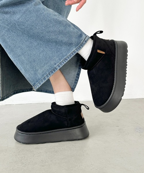 CLEA（クレア）の「厚底ショートムートンブーツ（ブーツ・レディース・キャメル/ピンク/アイボリー/ブラック・23.5cm/24.5cm）」の7枚目の写真