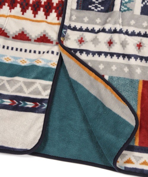 BAYFLOW（ベイフロー）の「[今年は袖リブ仕様で登場!]BF着るブランケット24AW（ブランケット・レディース・ブルー/ネイビー/ベージュ/チャコール・00）」の15枚目の写真