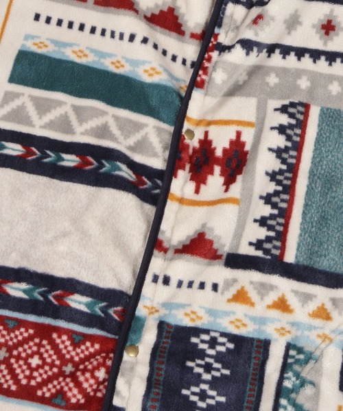 BAYFLOW（ベイフロー）の「[今年は袖リブ仕様で登場!]BF着るブランケット24AW（ブランケット・レディース・ブルー/ネイビー/ベージュ/チャコール・00）」の14枚目の写真