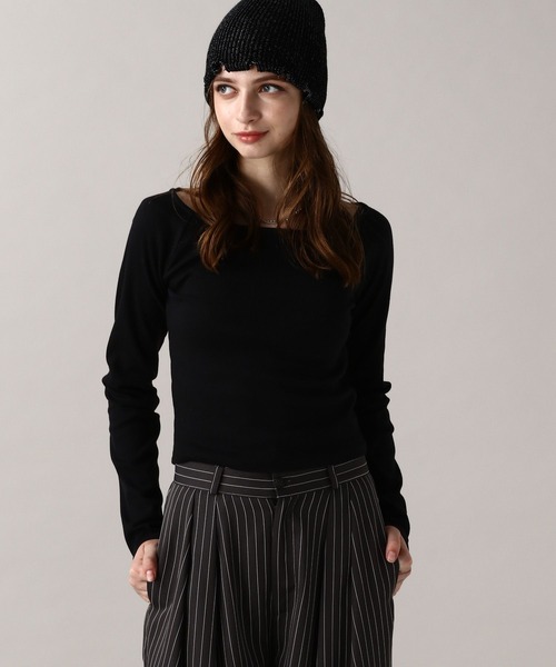 FOREVER 21(フォーエバー トゥエンティーワン)の「【2024FW】ボートネックTシャツ(Tシャツ/カットソー・レディース・オフホワイト/グレー/ブラック/その他/レッド・SMALL/MEDIUM)」の3枚目の写真