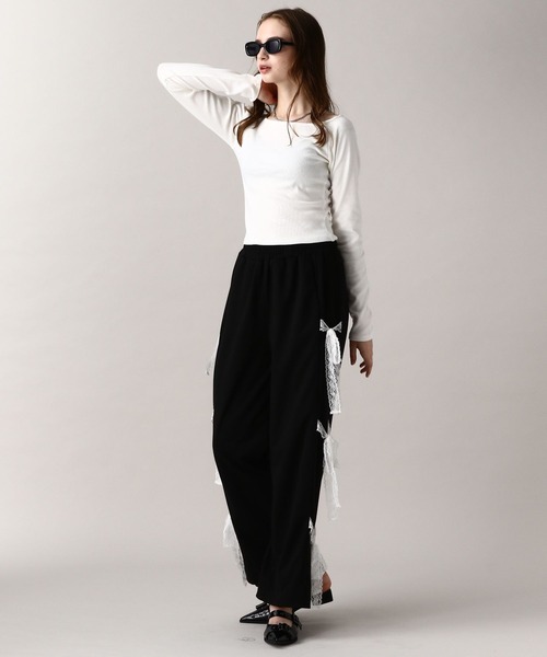 FOREVER 21(フォーエバー トゥエンティーワン)の「【2024FW】ボートネックTシャツ(Tシャツ/カットソー・レディース・オフホワイト/グレー/ブラック/その他/レッド・SMALL/MEDIUM)」の7枚目の写真