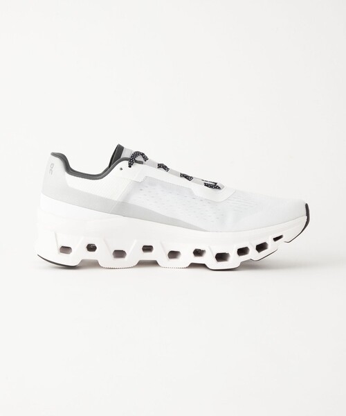 On（オン）の「＜On＞ウィメンズ  クラウドモンスター スニーカー（スニーカー・レディース・モカ/ブラック/ホワイト・23.5cm/24.5cm/23cm/24cm/25cm）」の12枚目の写真