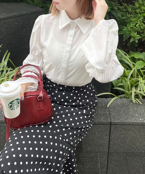 clear（クリア）の「マムルークスリーブ長袖ブラウス［大人 カジュアル 着回し力抜群］≪再入荷≫（シャツ/ブラウス・レディース・チャコールグレー/オフホワイト/ブルー/ピンク/サックスブルー・F）」の6枚目の写真