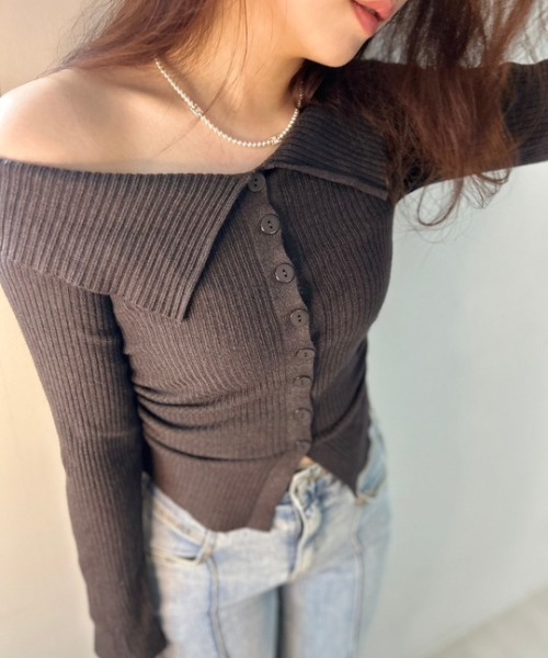 ipugo(イプゴ)の「ipugo/イプゴ リブボタン オフショルダー(Tシャツ/カットソー・レディース・アイボリー/チャコール・FREE)」の18枚目の写真