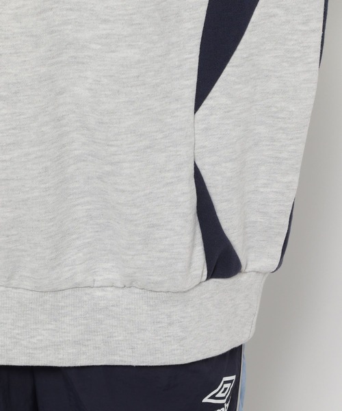 UMBRO(アンブロ)の「【UNISEX】UMBRO×ALAND/ユニフォームプルオーバー(スウェット・メンズ・ライトグレー/ブラック・MEDIUM/LARGE)」の10枚目の写真