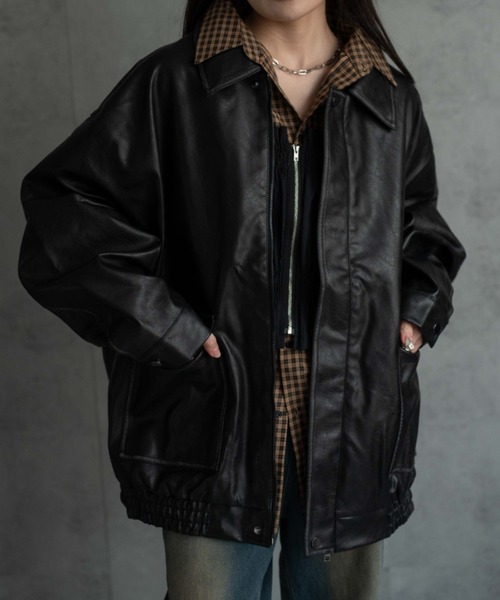 CREARE -LINO-（クレアーレリノ）の「＜ユニセックス＞フェイクレザー 比翼 ビックポケットブルゾン/ジャケット（ブルゾン・レディース・ブラック/ブラウン/グレー・FREE）」の18枚目の写真