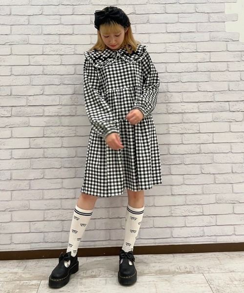 Candy Stripper（キャンディストリッパー）の「RIBBON RIB HIGH ソックス（ソックス/靴下・レディース・ブラック/オフホワイト・FREE）」の9枚目の写真