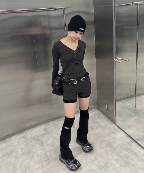 Never mind the XU / Chikashitsu+（ネバーマインド ザ エックスユー / チカシツプラス）の「【nmtc+】2way coating pocket shoulder bag 2 / 【エヌエムティーシープラス】ツーウェイコーティングポケットショルダーバッグ（ショルダーバッグ・メンズ・ブラック/ホワイト・ONE SIZE）」の16枚目の写真