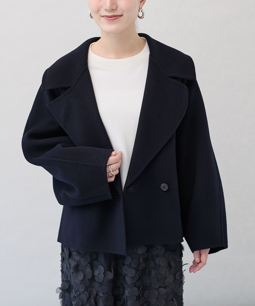 VERMEIL par iena(ヴェルメイユパーイエナ)の「super120s ビッグショールリバーコート(その他アウター・レディース・ブラック/ネイビー・FREE)」の11枚目の写真