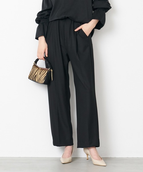 MICA&DEALパンツ　ブラック、ベージュ MICA&DEAL（マイカ＆ディール）の「サイドラインパンツ（その他