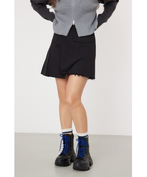 RODEO CROWNS WIDE BOWL（ロデオクラウンズワイドボウル）の「アシンメトリープリーツスカート（スカート・レディース・ベージュ系その他/ブラック/カーキ・SMALL/MEDIUM）」の4枚目の写真