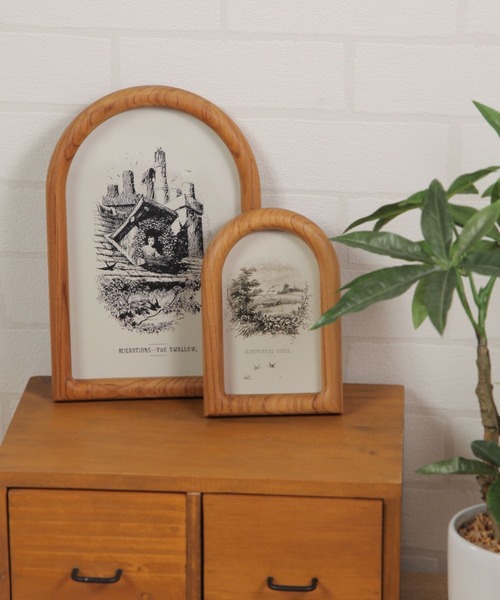 studio CLIP（スタディオクリップ）の「【daily CLIP】アーチフォトフレームＳ（フォトフレーム・レディース・ナチュラル・FREE）」の2枚目の写真