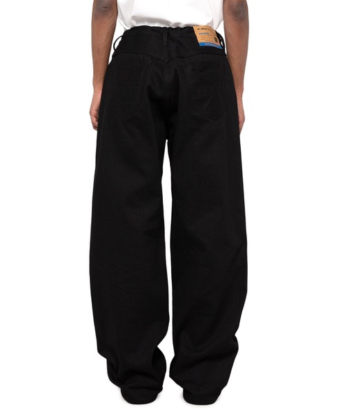 In・stru(men-tal).(インストルメンタル)の「Selvage Denim Baggy Pants(デニムパンツ・メンズ・インディゴブルー/ブラック・46/48/44)」の6枚目の写真