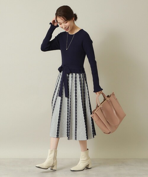 ITS'DEMO（イッツデモ）の「◆【手洗い可】リブニットフレアワンピース（ワンピース・レディース・パープル/ネイビー/ブラック・00）」の13枚目の写真