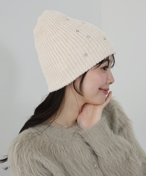 BLUEEAST（ブルーイースト）の「ビジュー付きニット帽（ニットキャップ/ビーニー・レディース・グレー/アイボリー/ブラック・FREE）」の6枚目の写真