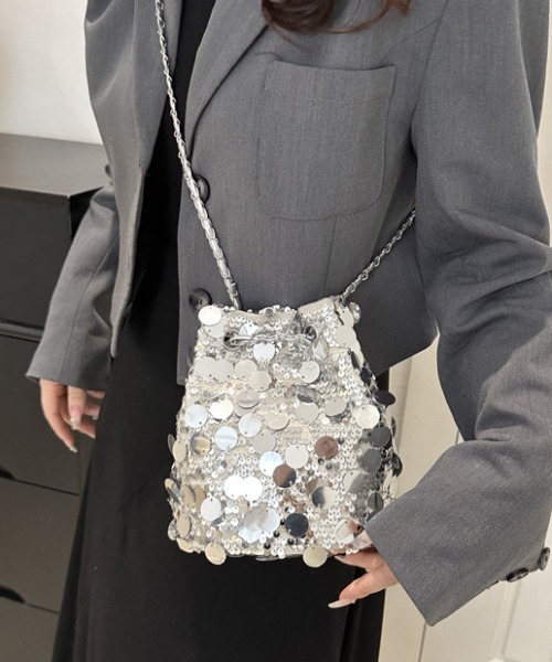 tolene(トレネ)の「スパンコールハンドバッグ チェーンストラップ(ハンドバッグ・レディース・ブラック/シルバー・ONE SIZE)」の3枚目の写真