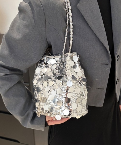 tolene(トレネ)の「スパンコールハンドバッグ チェーンストラップ(ハンドバッグ・レディース・ブラック/シルバー・ONE SIZE)」の18枚目の写真