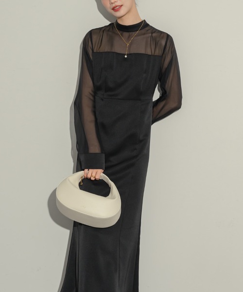 NEUNA（ヌナ）の「サテンシアー切り替えワンピース（ワンピース・レディース・ベージュ/ブラック・FREE/SMALL）」の18枚目の写真