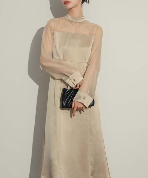NEUNA（ヌナ）の「サテンシアー切り替えワンピース（ワンピース・レディース・ベージュ/ブラック・FREE/SMALL）」の16枚目の写真