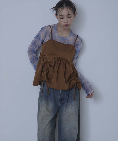 miette（ミエット）の「サテンドロストギャザービスチェ（キャミソール・レディース・アイボリー/ブラック/ブラウン・FREE）」の5枚目の写真