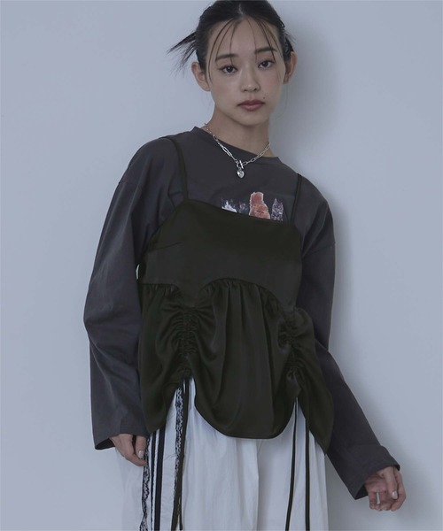 miette（ミエット）の「サテンドロストギャザービスチェ（キャミソール・レディース・アイボリー/ブラック/ブラウン・FREE）」の21枚目の写真