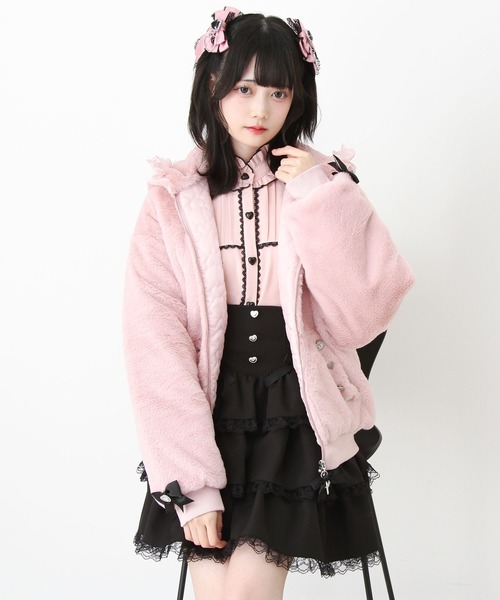 DearMyLove(ディアマイラブ)の「レースフードファーブルゾン(その他アウター・レディース・ブラック/ブルーグレー/ベビーピンク・LL~3L/M-L)」の16枚目の写真