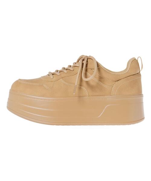 INGNI（イング）の「ボリュームコートスニーカー（スニーカー・レディース・オフホワイト/ベージュ/ブラック・L/M）」の12枚目の写真