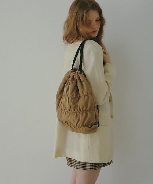 EFOLE（エフォル）の「Shirring nylon backpack / シャーリング ナイロンリュック（バックパック/リュック・レディース・ベージュ/ブラック・FREE）」の20枚目の写真