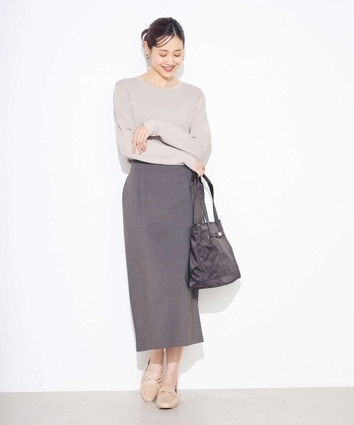 a.v.v(アーヴェヴェ)の「【A4サイズ対応】ナイロントート(トートバッグ・レディース・ベージュ/チャコールグレー・38)」の18枚目の写真