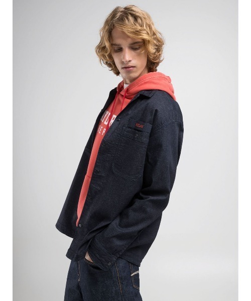 REPLAY（リプレイ）の「リラックスフィット レタリングデニムシャツ（シャツ/ブラウス・メンズ・ダークブルー・X-LARGE/LARGE/MEDIUM/SMALL）」の7枚目の写真