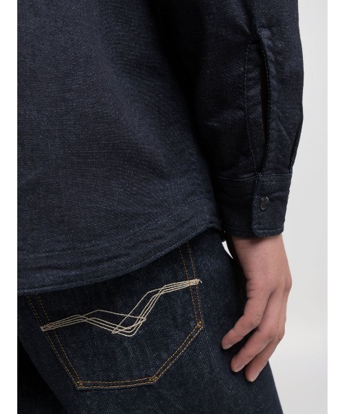 REPLAY（リプレイ）の「リラックスフィット レタリングデニムシャツ（シャツ/ブラウス・メンズ・ダークブルー・X-LARGE/LARGE/MEDIUM/SMALL）」の6枚目の写真