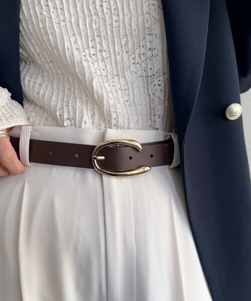 fredy emue（フレディエミュ）の「Cバックルベルト（ベルト・レディース・ブラウン/ブラック・FREE）」の6枚目の写真