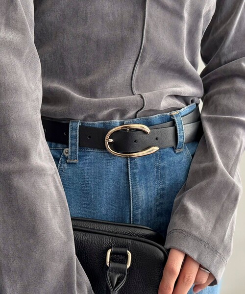 fredy emue（フレディエミュ）の「Cバックルベルト（ベルト・レディース・ブラウン/ブラック・FREE）」の10枚目の写真