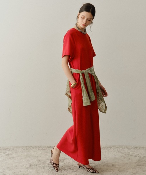yae(ヤエ)の「Long T-shirt dress / ロングTシャツドレス(ワンピース・レディース・ライトブルー/ブラック/チャコールグレー/ネイビー/レッド/ピンク・36/38)」の6枚目の写真