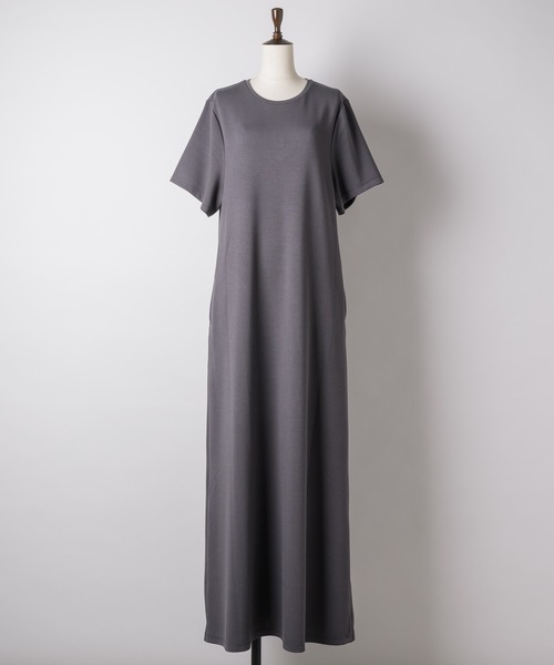yae（ヤエ）の「Long T-shirt dress / ロングTシャツドレス（ワンピース・レディース・ライトブルー/ブラック/チャコールグレー・36/38）」の7枚目の写真