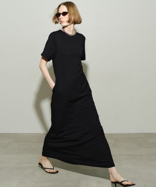 yae（ヤエ）の「Long T-shirt dress / ロングTシャツドレス（ワンピース・レディース・ライトブルー/ブラック/チャコールグレー・36/38）」の17枚目の写真