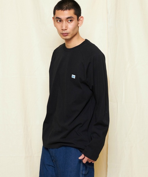 Lee（リー）の「Lee/リー バックプリント 長袖Tシャツ/オーバーラッププリント【親子コーデ】（Tシャツ/カットソー・メンズ・ブラック/ホワイト・SMALL/MEDIUM/LARGE/X-LARGE）」の4枚目の写真