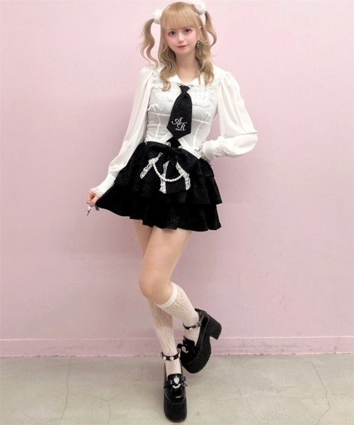 Ank Rouge(アンクルージュ)の「エナメルリボン厚底ローファー(ローファー・レディース・ピンク/ブラック・M/S/LL/L)」の15枚目の写真