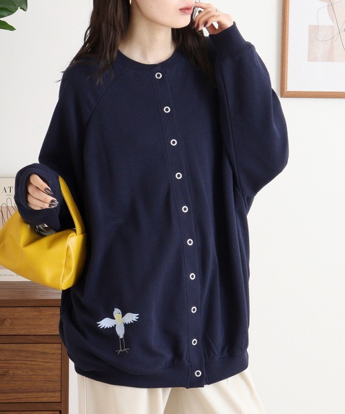 Quelle Chance（ケルシャンス）の「ハシビロコウ刺繍ビッグカーデガン（カーディガン/ボレロ・レディース・グレー/ベージュ/ネイビー・M）」の22枚目の写真