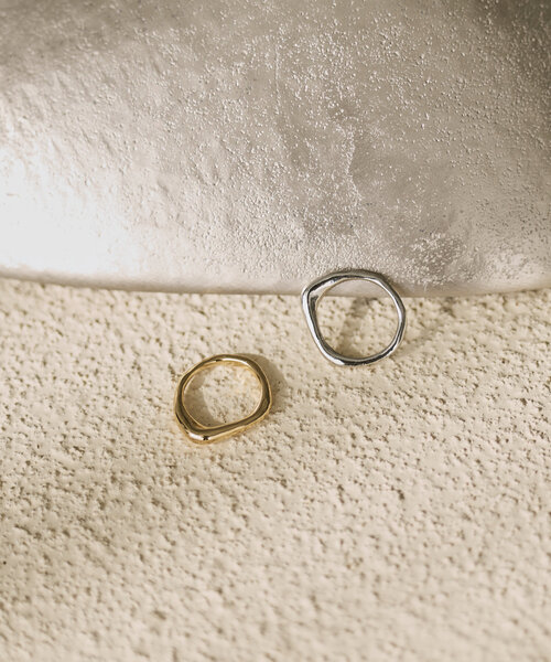 Kastane（カスタネ）の「【fiw.】ラインリング（リング・レディース・シルバー/ゴールド・FREE）」の3枚目の写真