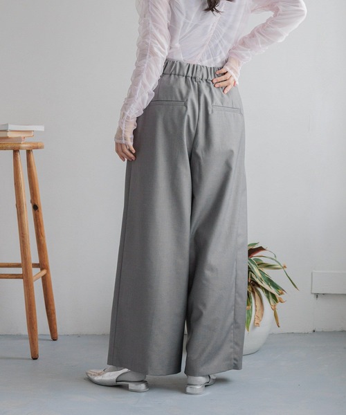 LOWRYS FARM（ローリーズファーム）の「タックワイドラップパンツ　310746（スラックス・レディース・ブラック/チャコールグレー/グリーン・MEDIUM/LARGE）」の18枚目の写真