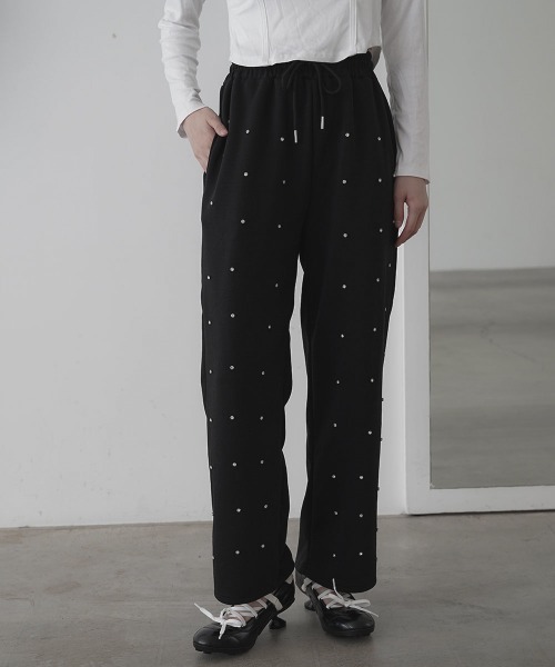 Clum（クルム）の「パールスウェットパンツ（スウェットパンツ・レディース・ブラック/グレー・LARGE/MEDIUM）」の5枚目の写真