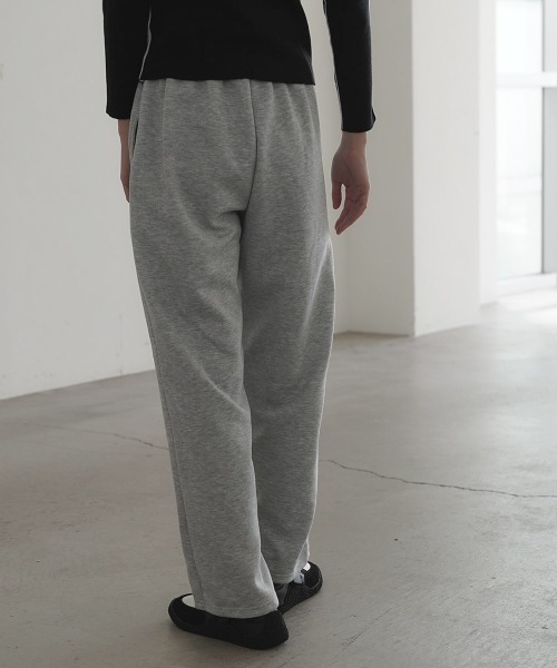 Clum（クルム）の「パールスウェットパンツ（スウェットパンツ・レディース・ブラック/グレー・LARGE/MEDIUM）」の16枚目の写真