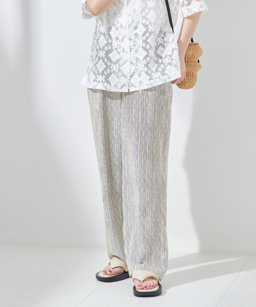 journal standard L'essage(ジャーナルスタンダードレサージュ)の「《追加2》DEVEAUX GOLDラメモノトーンイージーパンツ(その他パンツ・レディース・オートミール/ブラックミックス/ブラック系その他・FREE)」の18枚目の写真