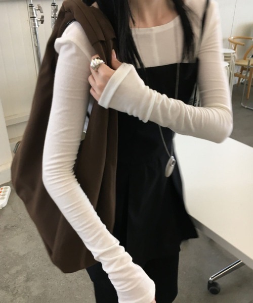 VIVID LADY(ビビッドレディー)の「キャミワンピース レイヤードワンピース プリーツ ミニ 紐付き(ワンピース・レディース・ブラック/チャコールグレー・FREE)」の15枚目の写真