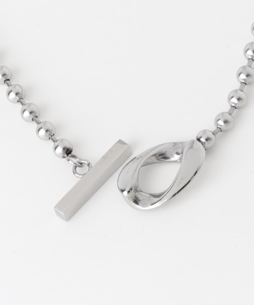 SMELLY（スメリー）の「ステンレスニュアンスマンテルブレスレット（ブレスレット・メンズ・シルバー・-）」の2枚目の写真