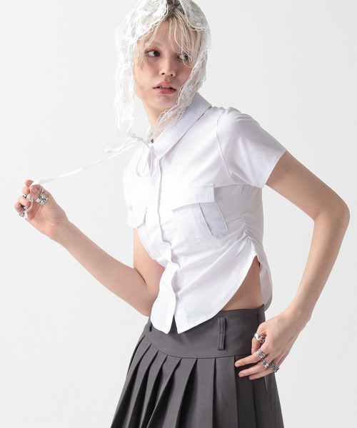 FOREVER 21（フォーエバー トゥエンティーワン）の「【2025SS】コンパクトスリムシャツ（シャツ/ブラウス・レディース・ブラック/ホワイト/グレー・FREE）」の11枚目の写真